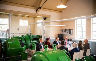 Boeren+geven+koninklijk+paar+uitleg+over+landbouw+in+Eemland