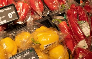 Greenpeace+werpt+Mispaksel+in+strijd+tegen+plastic+verpakking