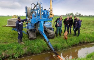 Onderwaterdrainage+moet+inklinken+veen+vertragen