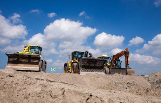 Haarlemmermeer+accepteert+vuile+grond+voor+aanleg+Park21