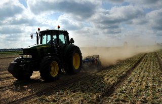 Akkerbouwer+toont+meer+interesse+in+trekker