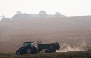 Schouten+verruimt+regels+om+boeren+te+steunen