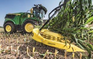 John+Deere+9000%2Dserie+veldhakselaars+tot+970+pk