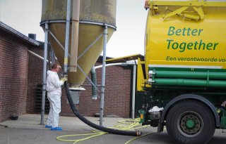 Belangen+van+klanten+en+sector+beschermen