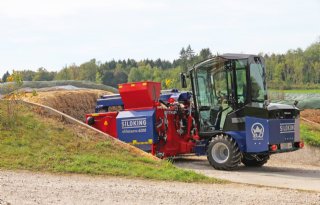 Siloking+met+elektrische+machines+naar+Eurotier