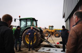 Brandweer+tipt+boeren%3A+houd+koeien+uit+rook