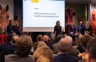 Dierenwelzijn+nieuw+verdienmodel+dierenarts
