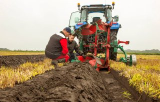 Noord%2DNederland+als+gids+in+bodemdenken
